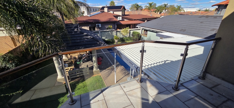 4 Bedroom Property for Sale in Roylglen Gardens Northern Cape